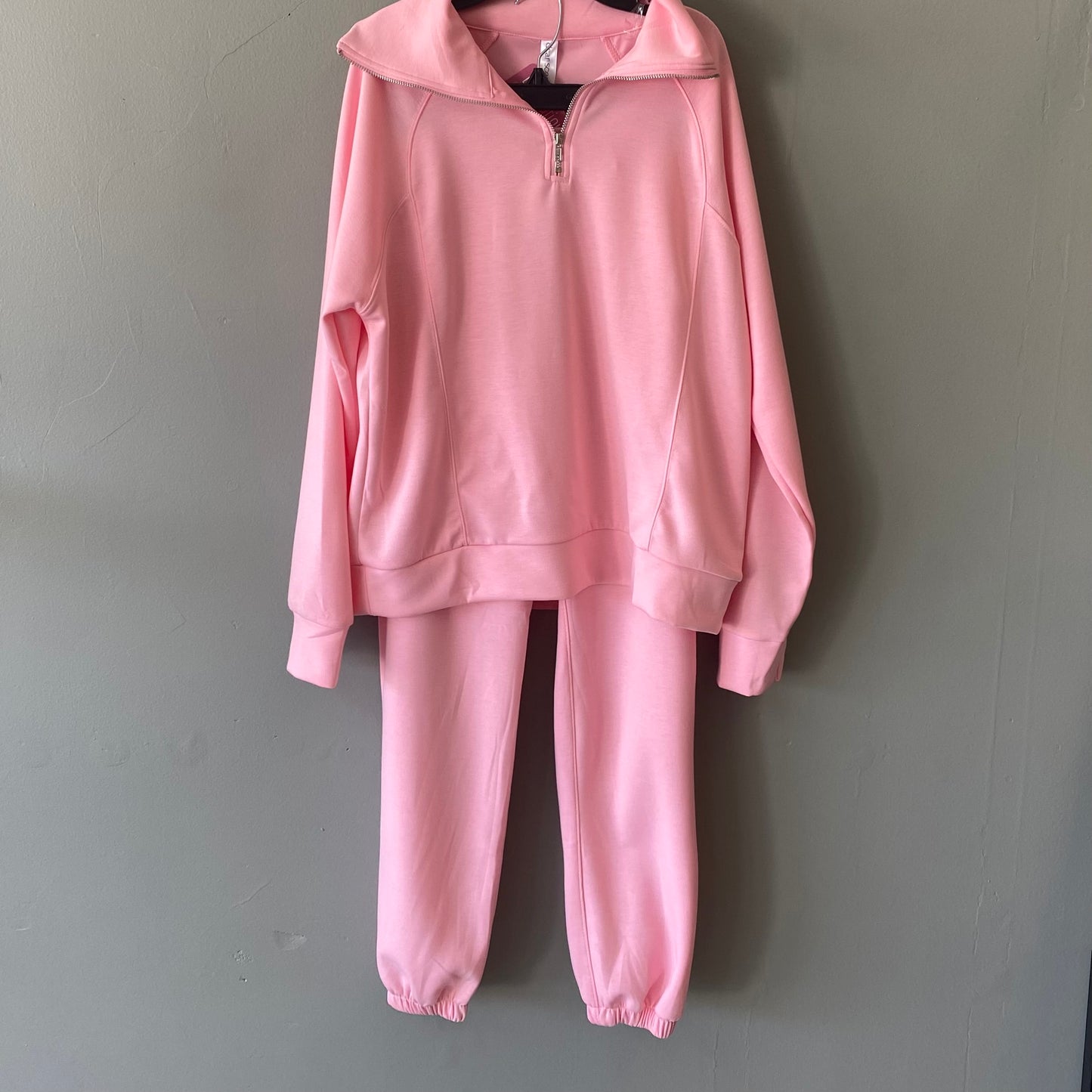 Pullover & Jogger Set