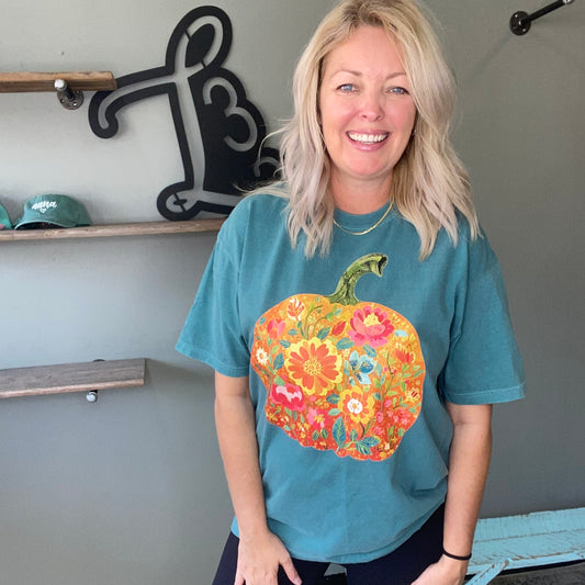 Emerald Pumpkin Tee