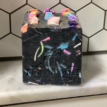 Load image into Gallery viewer, Tigerlillies Soap