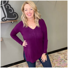 Load image into Gallery viewer, Hi-Low Hem Sweater